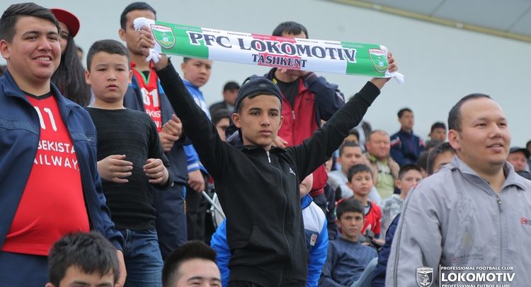 FC Lokomotiv Tashkent Uzbekistan fans--