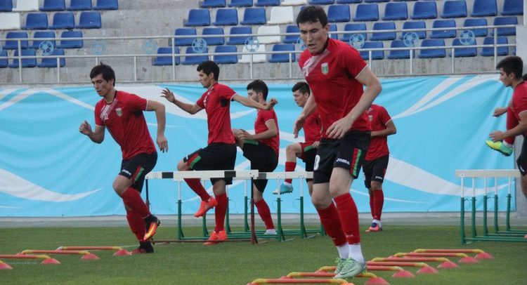 Salamat Qutiboyev PFC Lokomotiv Tashkent 2017