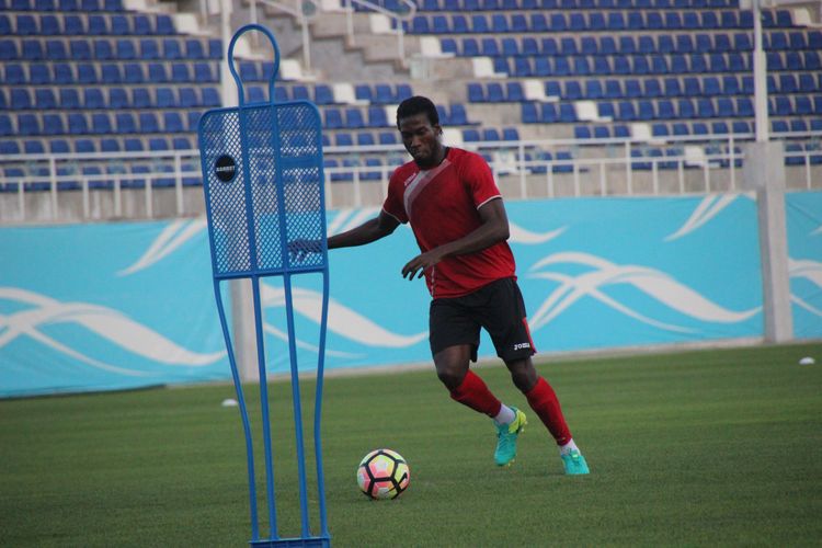 Mohamed Kone Gnontcha CIV - FC Lokomotiv UZB