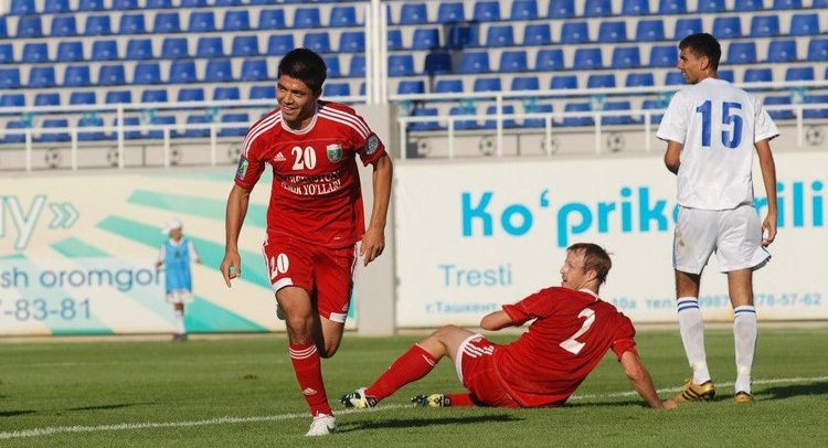 Islom Tukhtakhujaev Lokomotiv Tashknet PFC uzb