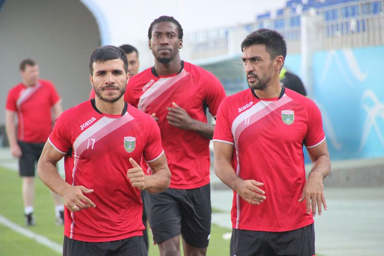 Salim Mustafoyev - Mohamed Kone Gnontcha - Sadriddin Abdullaev FC LOKOMOTIV