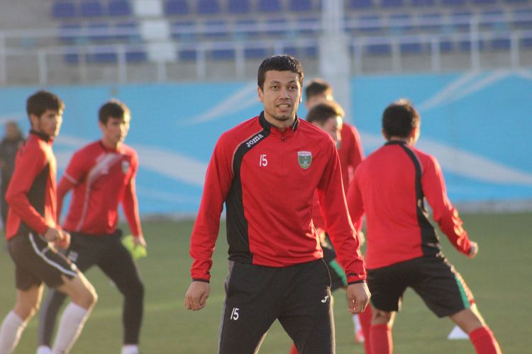 Sardor Mirzaev player football Lokomotiv UZBEK